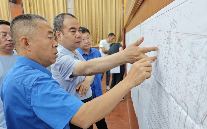 李銳 西銘_副本.jpg